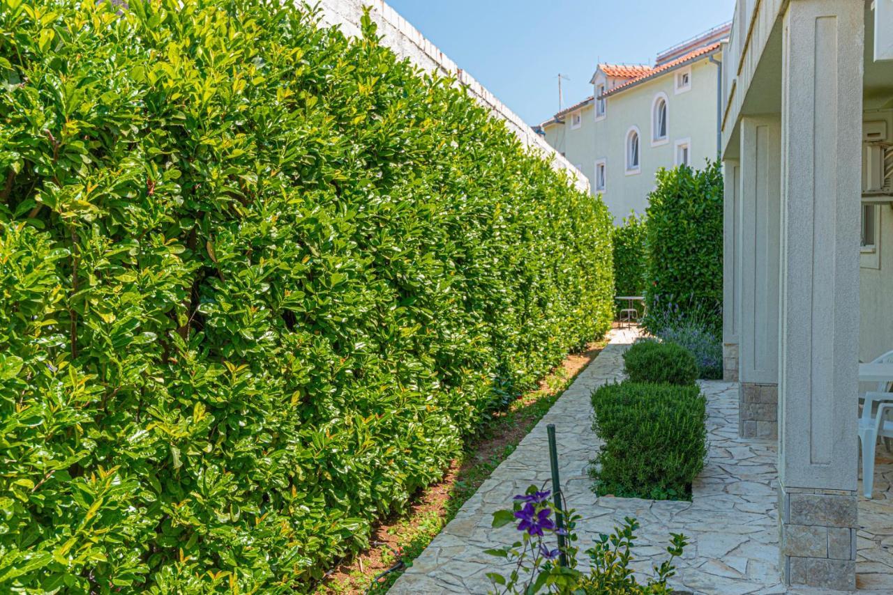 Apartments Villa Tribunj Tribalj Εξωτερικό φωτογραφία