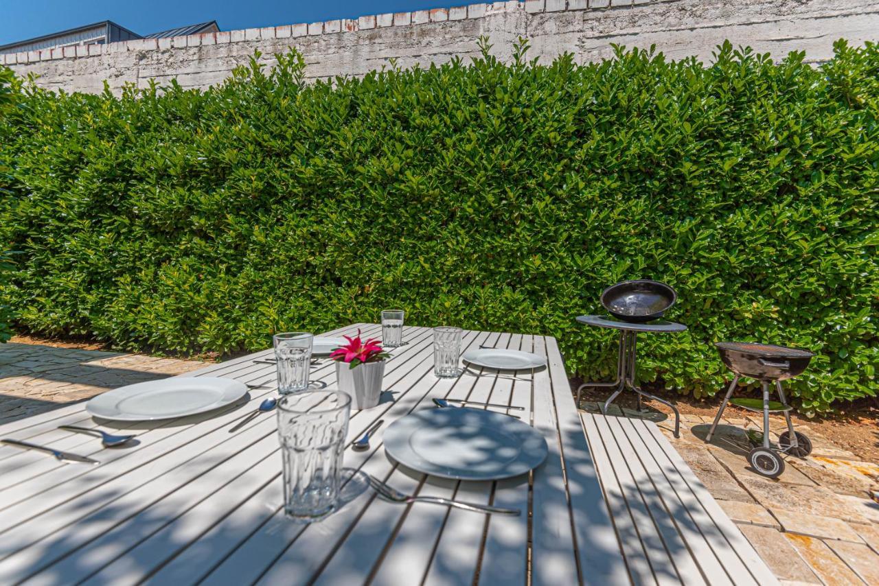 Apartments Villa Tribunj Tribalj Εξωτερικό φωτογραφία