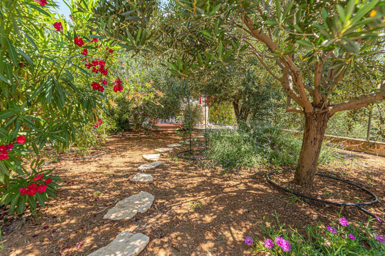 Apartments Villa Tribunj Tribalj Εξωτερικό φωτογραφία