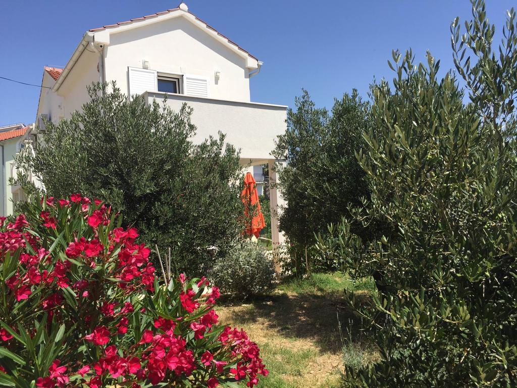 Apartments Villa Tribunj Tribalj Εξωτερικό φωτογραφία