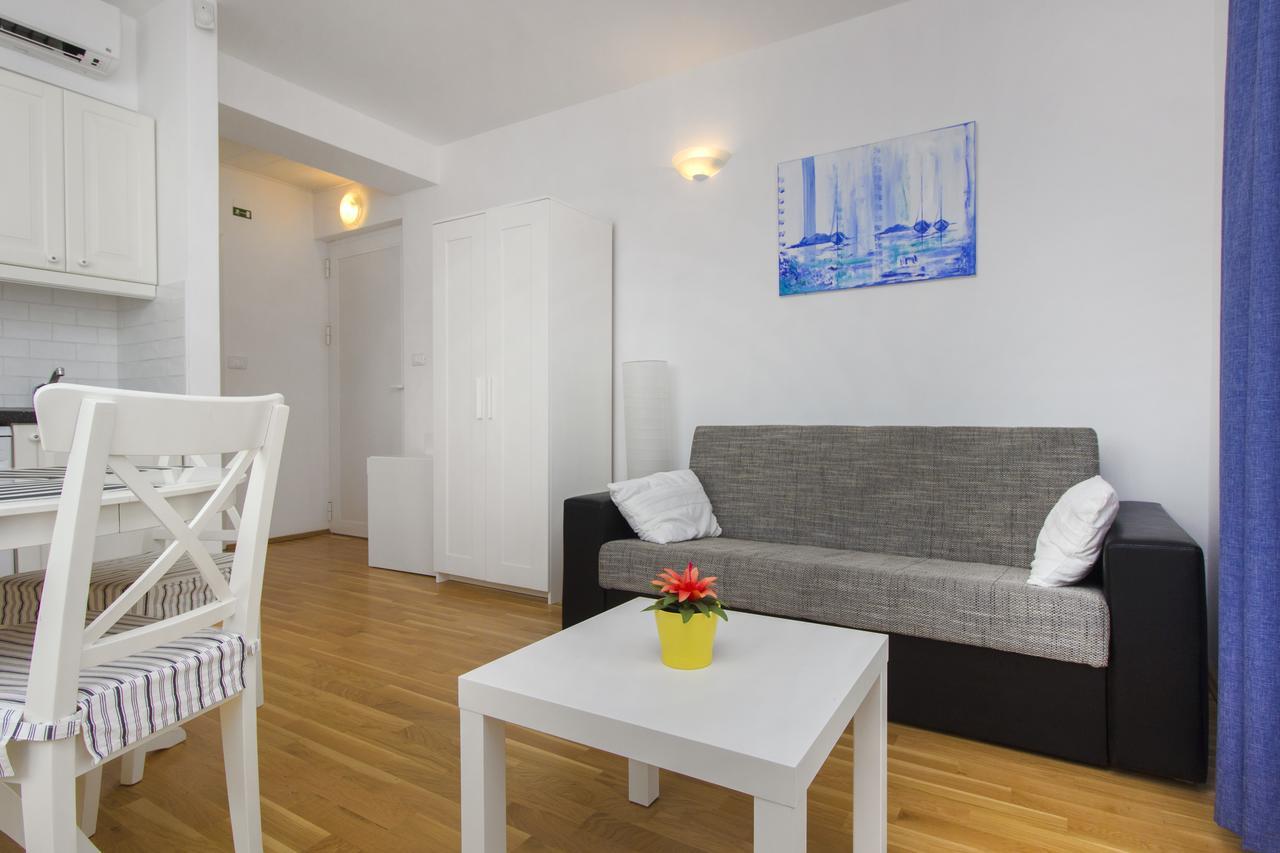 Apartments Villa Tribunj Tribalj Εξωτερικό φωτογραφία