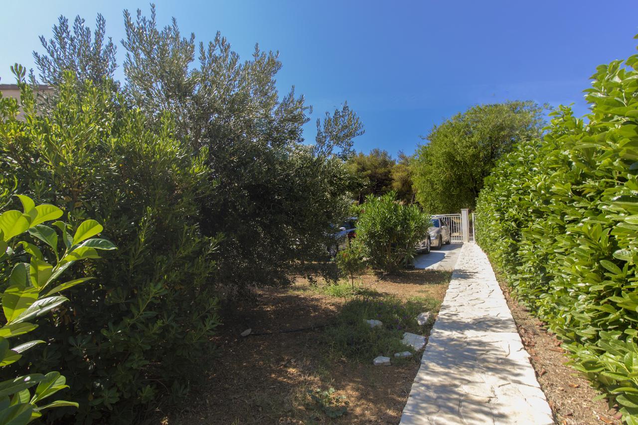 Apartments Villa Tribunj Tribalj Εξωτερικό φωτογραφία