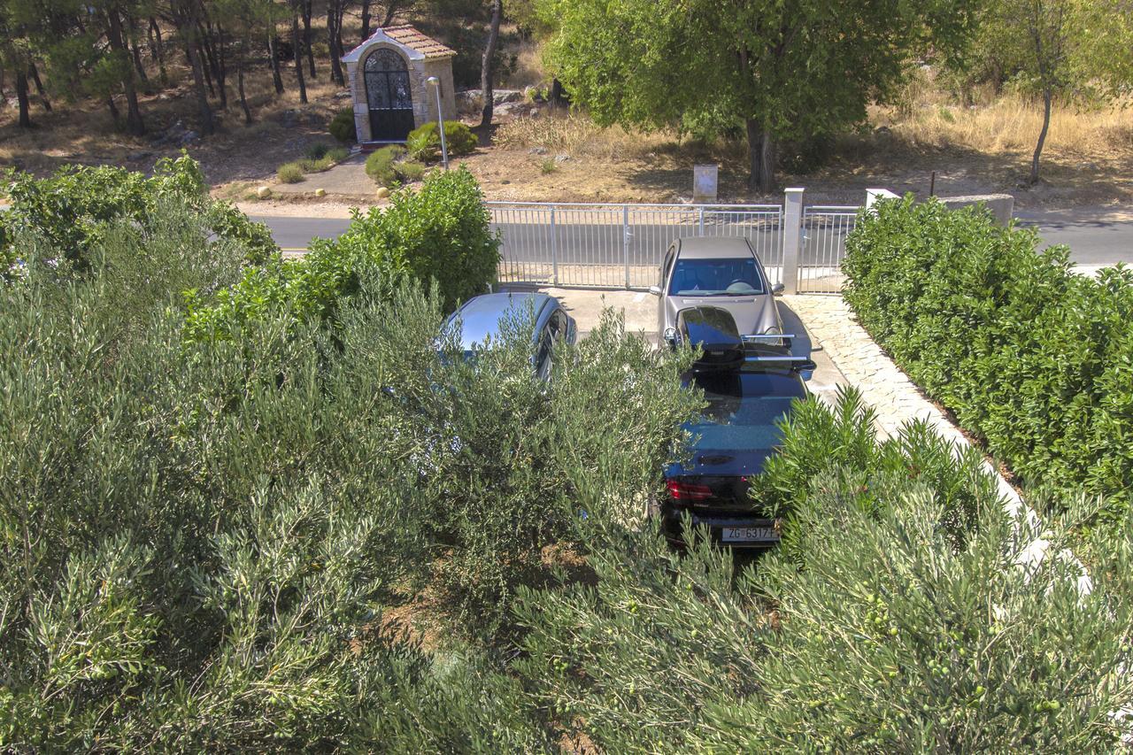 Apartments Villa Tribunj Tribalj Εξωτερικό φωτογραφία