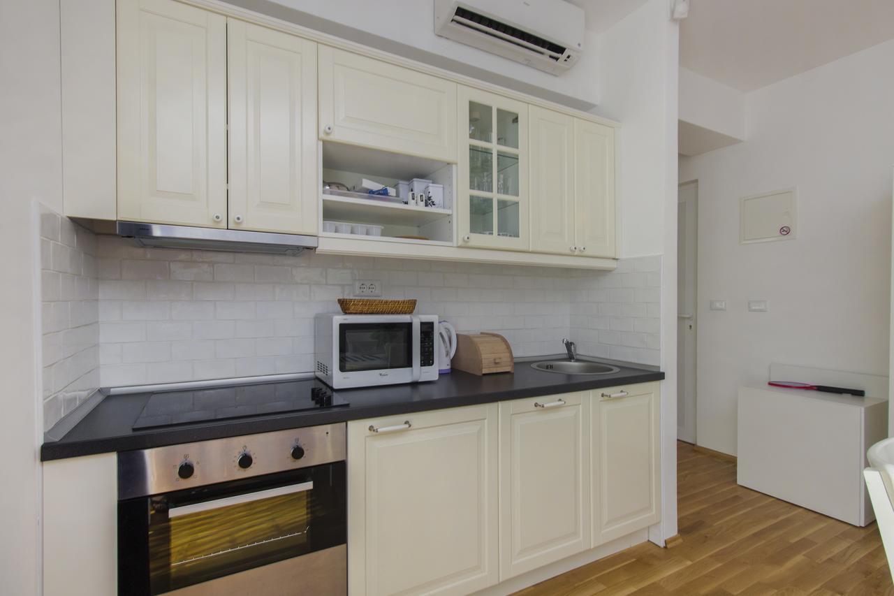 Apartments Villa Tribunj Tribalj Εξωτερικό φωτογραφία